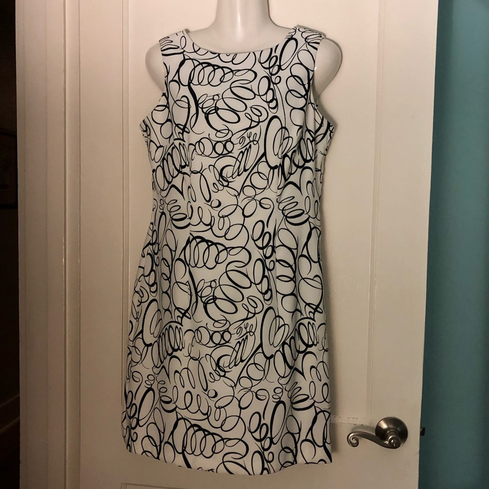 Petite size 10~ 97% polyester and 3% spandex
